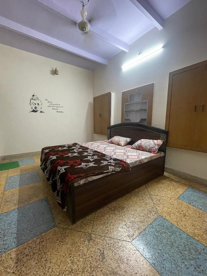 Rukmani Home Stay Mathura Exterior photo