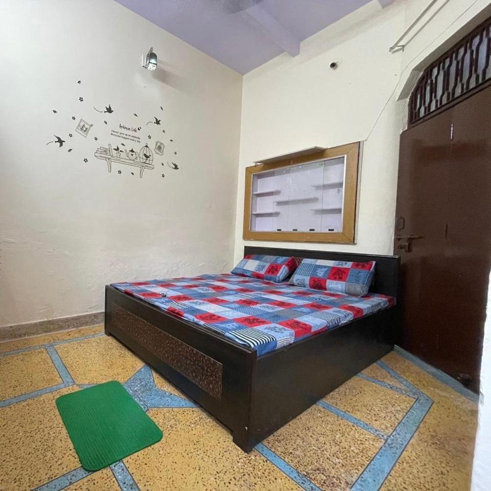 Rukmani Home Stay Mathura Exterior photo